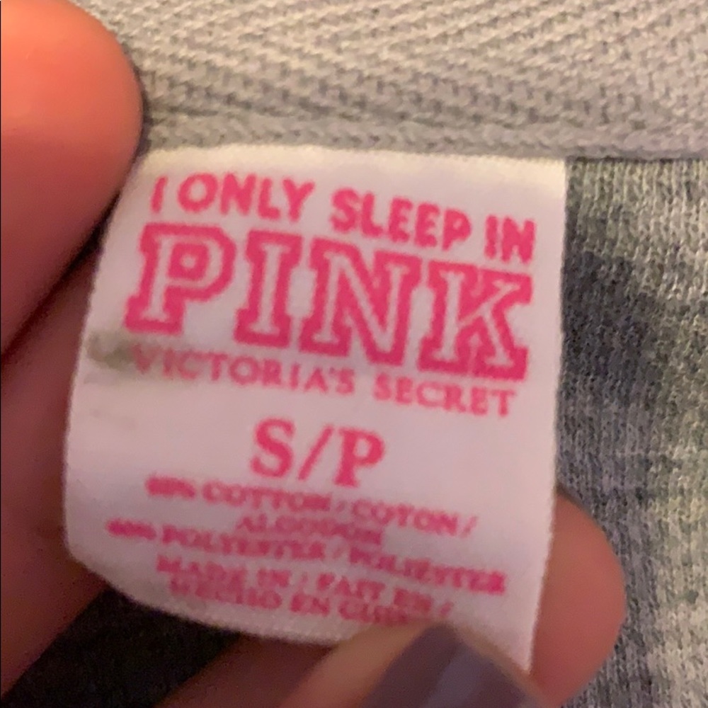 Vs PINK pull over - Picture 2 of 6